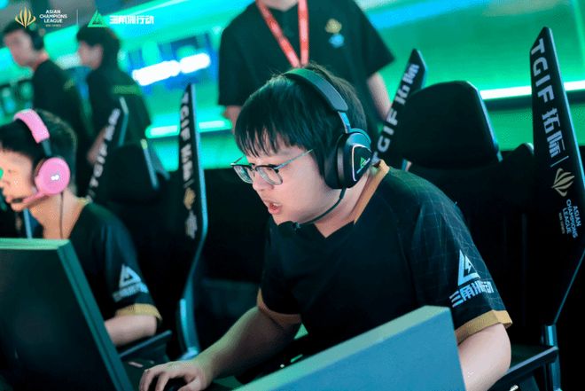 曼联作为英 曼联作为英